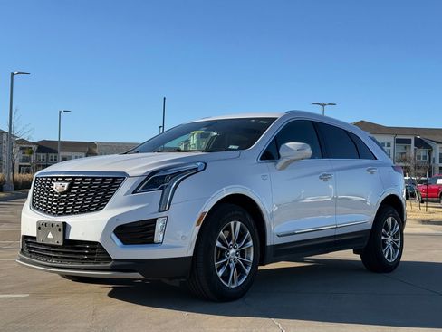 Used 2020 Cadillac XT5 Premium Luxury image 3
