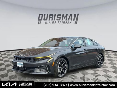 Used 2025 Kia K5 EX image 2