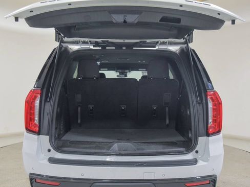 Used 2024 GMC Yukon SLE AWD/4WD image 20