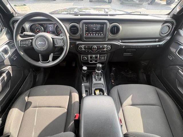 Used 2023 Jeep Wrangler Unlimited Sport AWD/4WD image 8