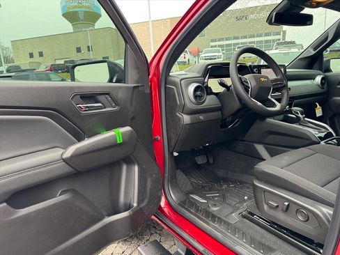 New 2026 Chevrolet Colorado LT image 10