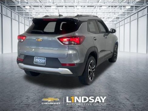 Used 2026 Chevrolet TrailBlazer LT AWD/4WD image 9