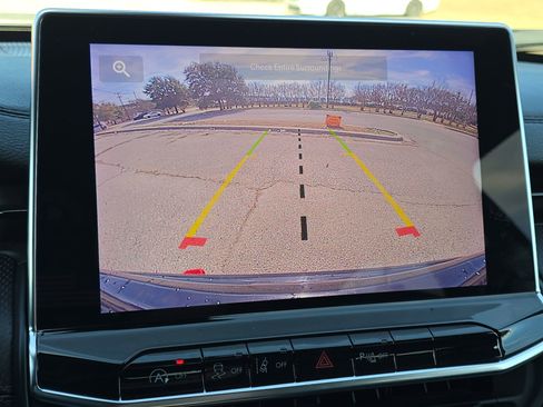 Used 2024 Jeep Compass Trailhawk image 16