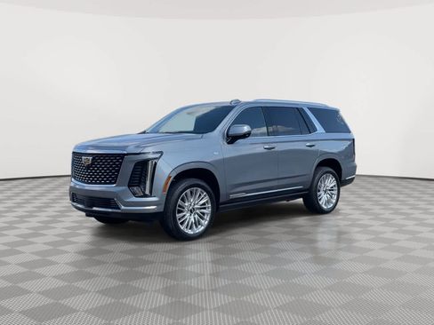 Used 2026 Cadillac Escalade Luxury w/ LPO, Floor Liner Package AWD/4WD image 4