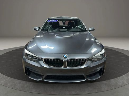 Used 2018 BMW M4 Convertible image 16
