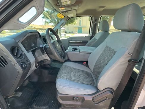 Used 2015 Ford F250 XL w/ XL Value Package image 11
