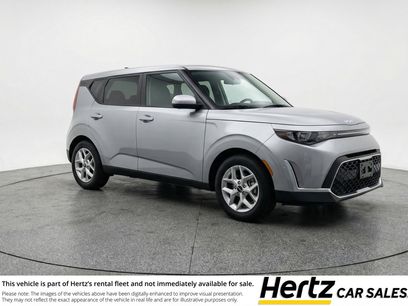 Used 2025 Kia Soul LX w/ LX Technology Package