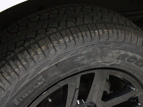 Used 2023 Chevrolet Silverado 1500 Custom w/ Rally Edition image 19