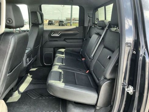 Used 2024 Chevrolet Silverado 1500 LT AWD/4WD image 21