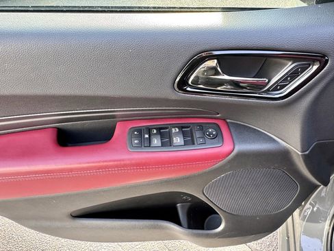 Certified 2022 Dodge Durango R/T w/ Blacktop Package image 9