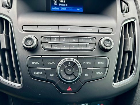 Used 2018 Ford Focus ST image 24