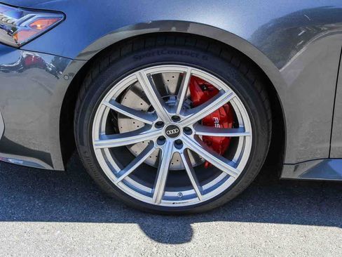 New 2026 Audi RS 6 performance image 9