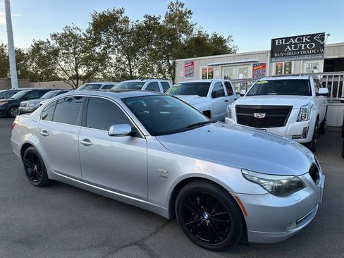 Used 2009 BMW 528i xDrive Sedan AWD/4WD image 13