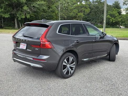 Used 2022 Volvo XC60 B6 Inscription w/ Advanced Package AWD/4WD image 5