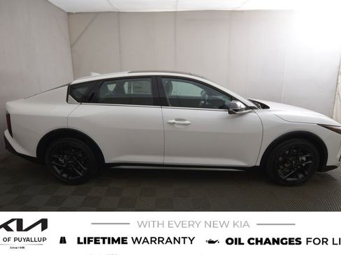 New 2025 Kia K4 GT-Line Turbo image 4