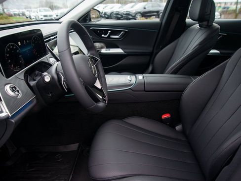 Certified 2025 Mercedes-Benz E 350 4MATIC Sedan image 25