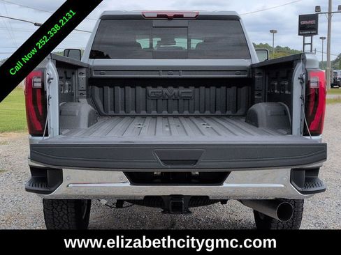 Used 2026 GMC Sierra 2500 SLT w/ SLT Premium Package AWD/4WD image 13