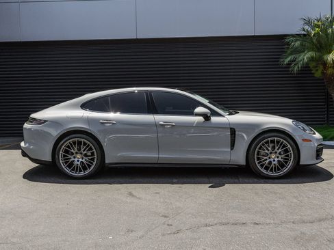 Certified 2023 Porsche Panamera 4 AWD/4WD image 8