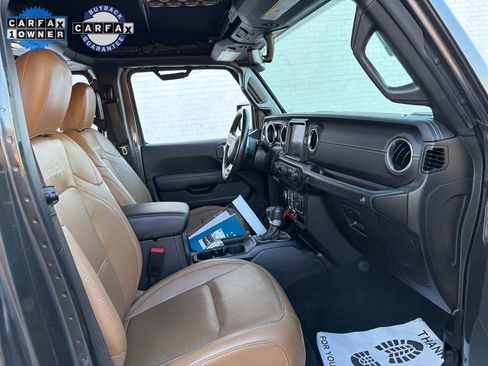 Used 2022 Jeep Wrangler Unlimited Rubicon 4xe w/ Cold Weather Group image 14