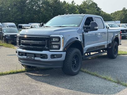 New 2026 Ford F250 Lariat w/ Black Appearance Package