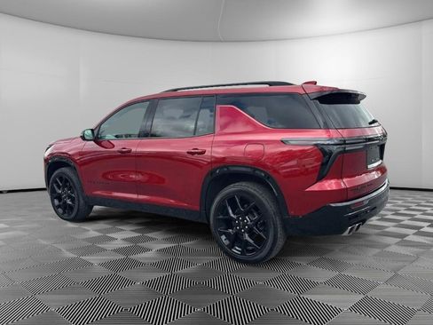 Used 2024 Chevrolet Traverse RS w/ LPO, Floor Liner Package image 3