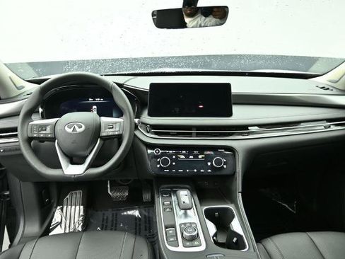 Certified 2025 INFINITI QX60 Luxe image 21