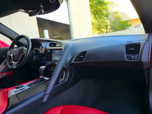 Used 2014 Chevrolet Corvette Stingray Coupe w/ 2LT Preferred Equipment Group image 30