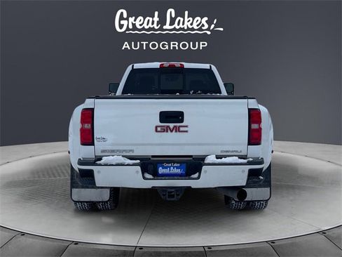 Used 2016 GMC Sierra 3500 Denali image 4