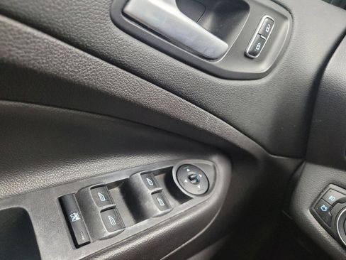 Used 2016 Ford Escape SE w/ SE Chrome Package AWD/4WD image 27