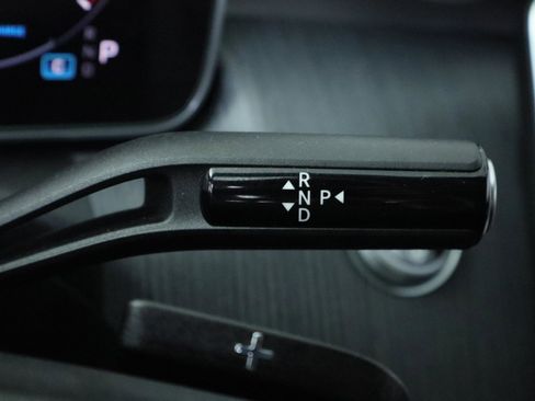 Used 2025 Mercedes-Benz C 300 4MATIC Sedan image 14