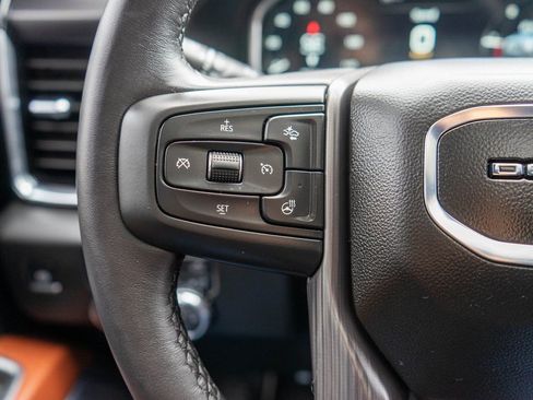 Used 2025 GMC Sierra 2500 Denali Ultimate image 22