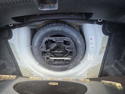 Used 2013 Volkswagen Jetta SE FWD image 41