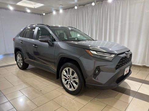 Certified 2023 Toyota RAV4 XLE Premium AWD/4WD image 7