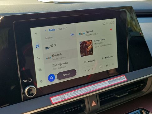 New 2026 Toyota Prius SE image 24