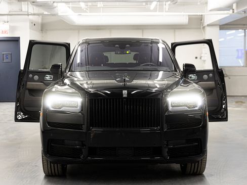 Certified 2024 Rolls-Royce Cullinan image 49