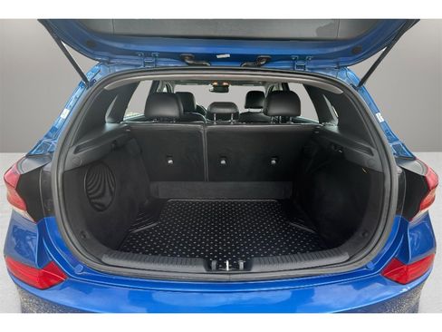 Used 2018 Hyundai Elantra GT w/ Tech Package 03 image 20