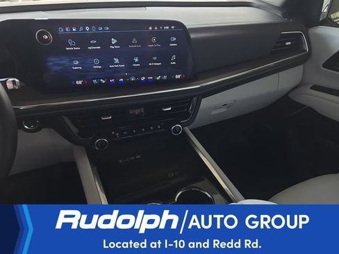 Used 2025 Chevrolet Tahoe Premier w/ Sun And Tow Package AWD/4WD image 21