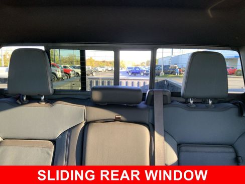 Used 2020 GMC Sierra 3500 Denali w/ Denali Ultimate Package image 8