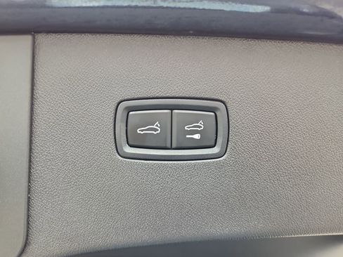 Used 2024 Porsche Cayenne Coupe image 14