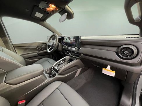New 2026 Chevrolet Colorado Trail Boss AWD/4WD image 32