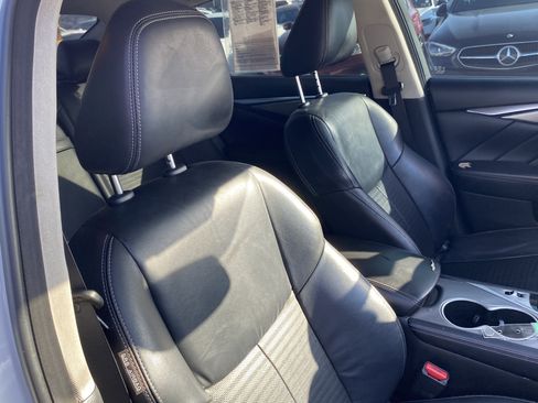 Used 2018 INFINITI Q50 Sport w/ Cargo Package (L95) RWD image 25