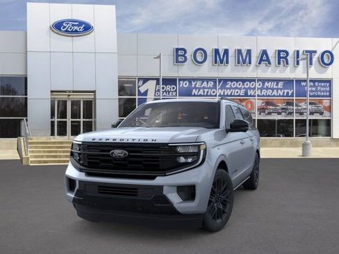 New 2026 Ford Expedition Max Platinum image 2