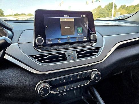 New 2025 Nissan Altima 2.5 SR image 20