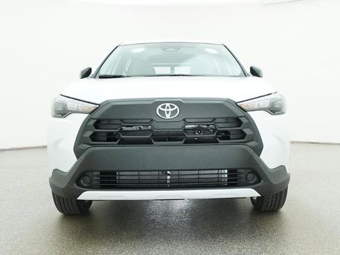 New 2026 Toyota Corolla Cross L image 2