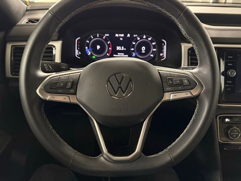 Used 2022 Volkswagen Atlas Cross Sport SE AWD/4WD image 11