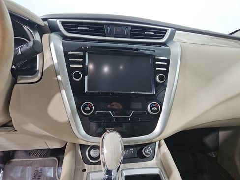 Used 2018 Nissan Murano Platinum FWD image 19