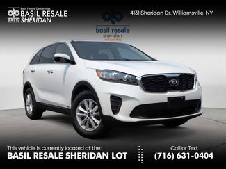 Used 2019 Kia Sorento LX image 1