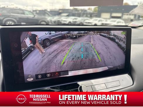 New 2026 Nissan Rogue Platinum w/ Platinum Premium Package image 32