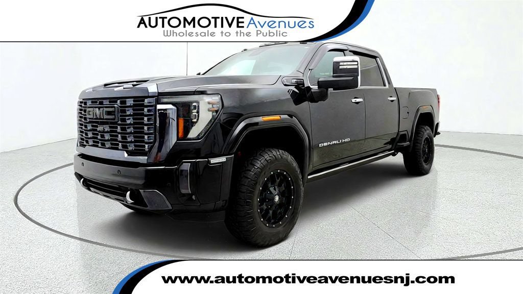 Used 2024 GMC Sierra 2500 Denali Ultimate AWD/4WD image 1