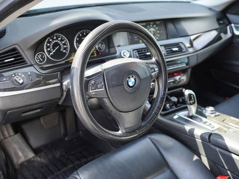 Used 2011 BMW 528i Sedan image 19